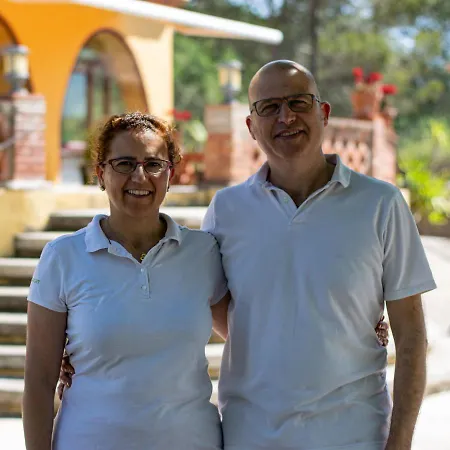 Mas Trucafort - Masia Braseria - Adults Only Bed and breakfast