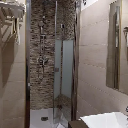 Mas Trucafort - Masia Braseria - Adults Only Bed and breakfast *