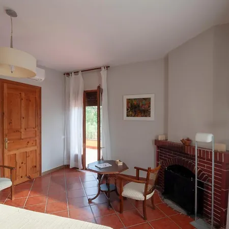 Bed and breakfast Mas Trucafort - Masia Braseria - Adults Only *